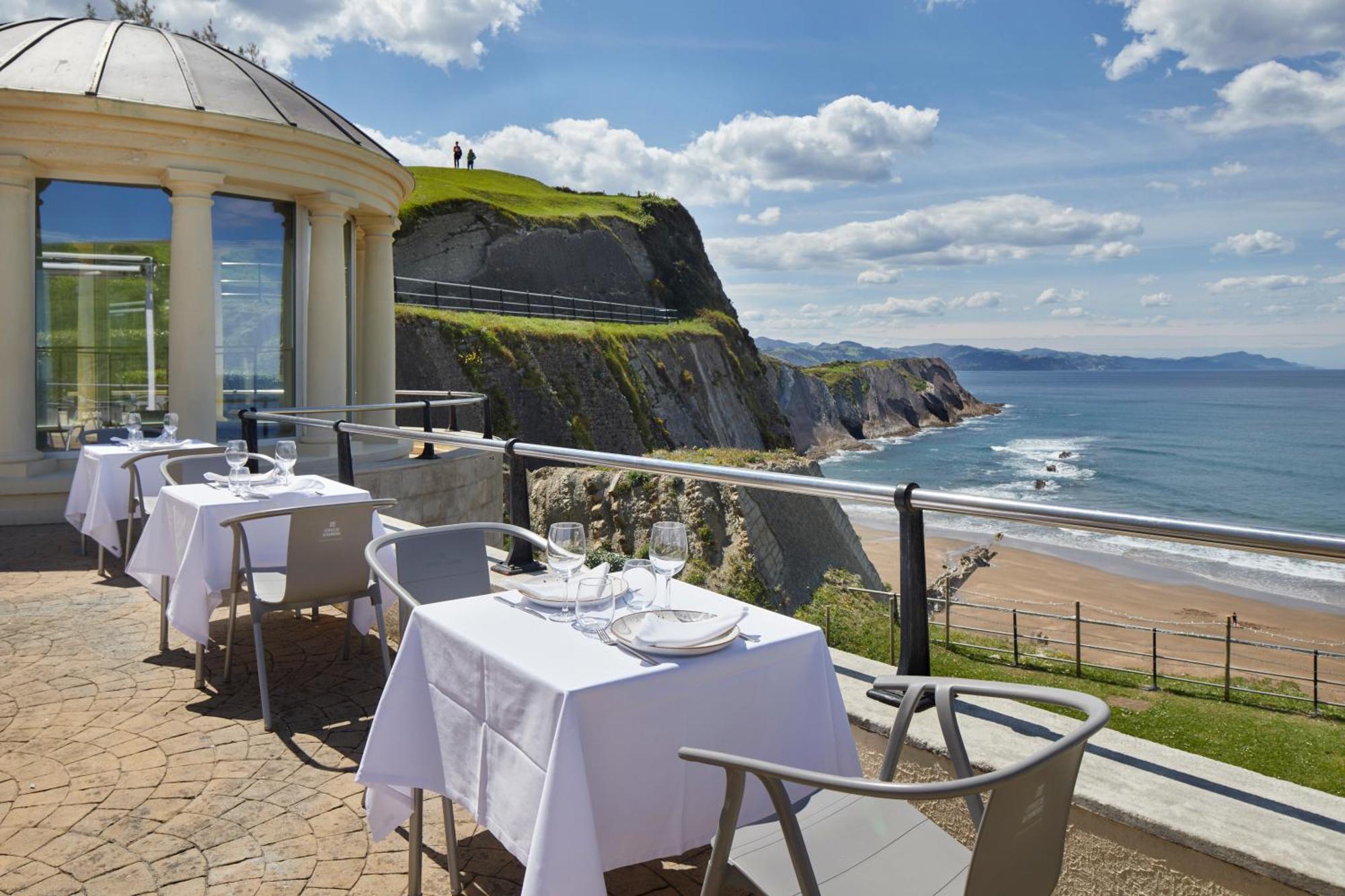 Hotel & Talasoterapia Zelai Zumaia Extérieur photo